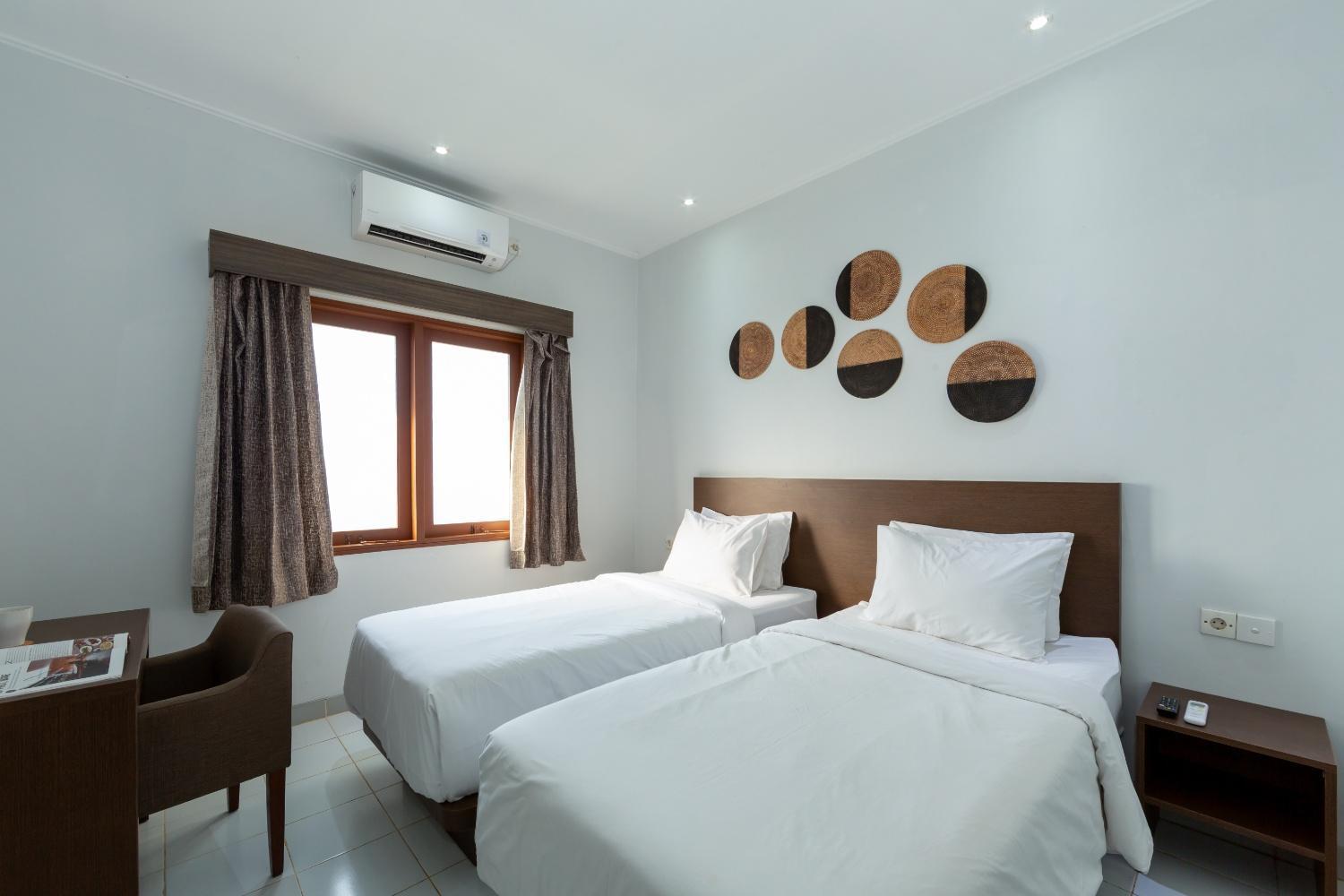 Cove Matahari Guesthouse Sunset レギャン エクステリア 写真